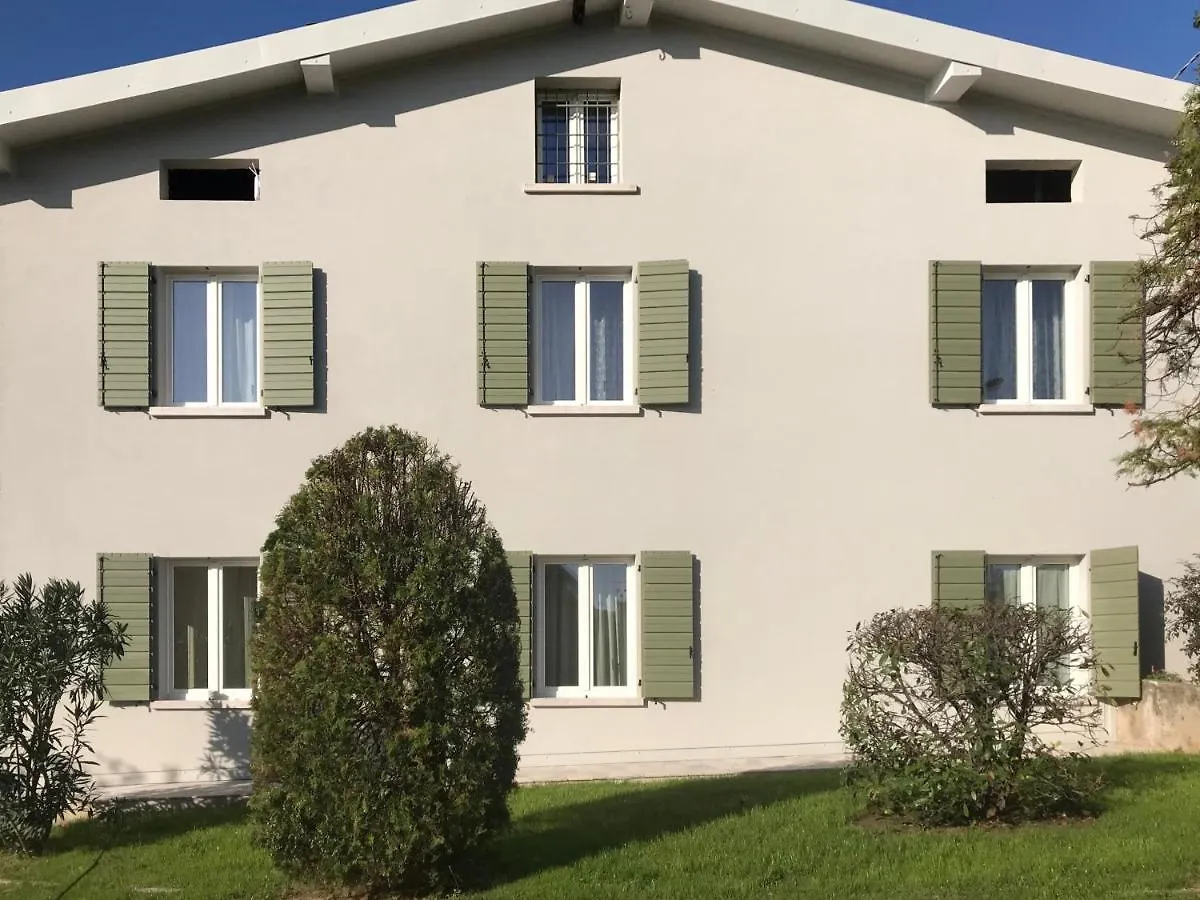 Carzago Riviera Corte Viviani B&B  Carzago Riviera