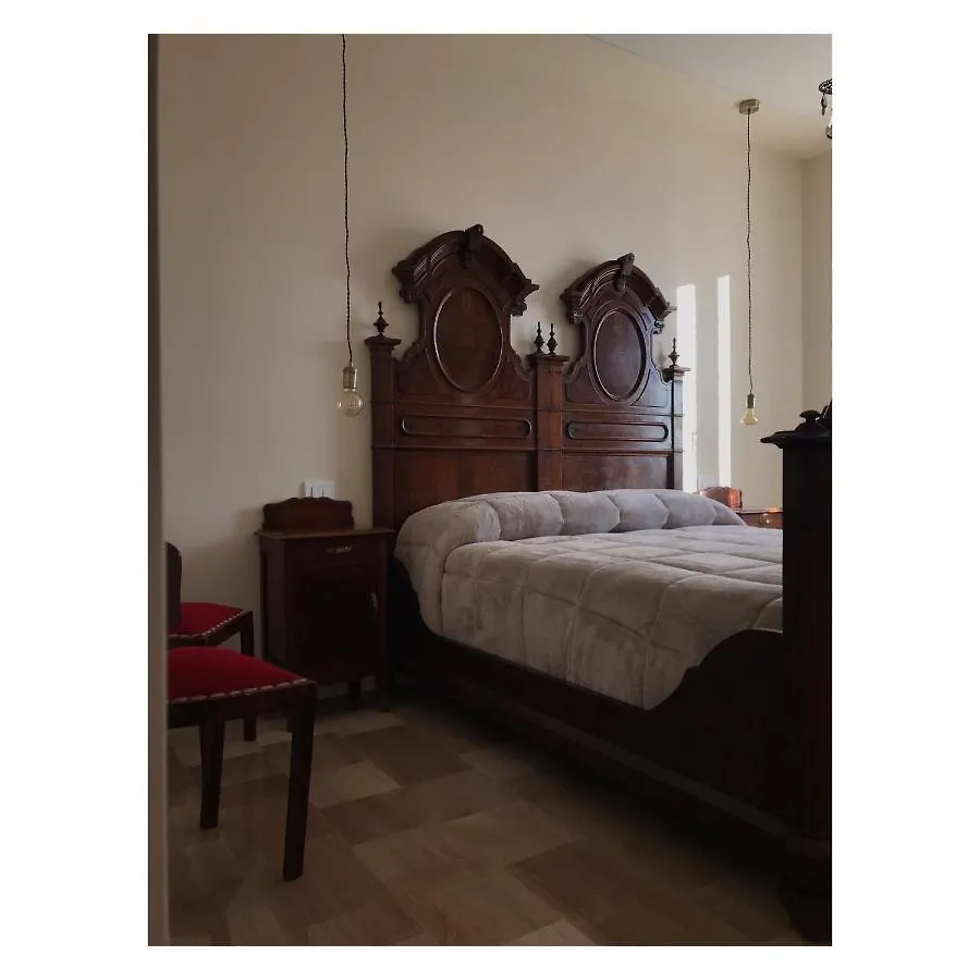 Corte Viviani Carzago Riviera Bed & Breakfast