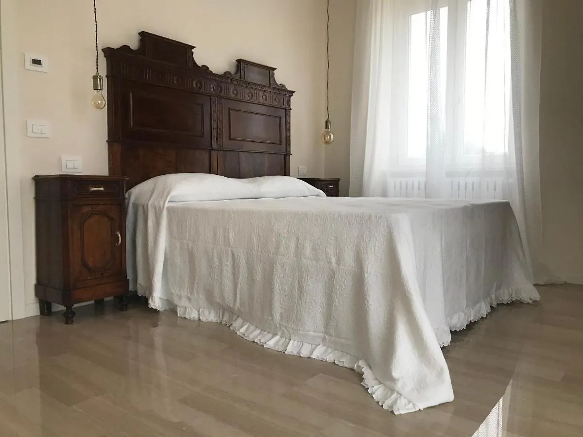 Corte Viviani Carzago Riviera 0*,